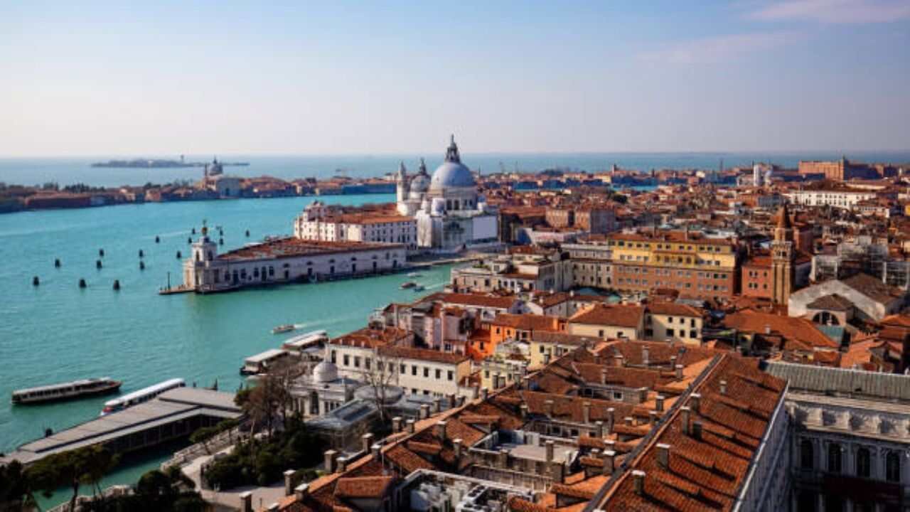 Air Arabia Office in Venice, Italy